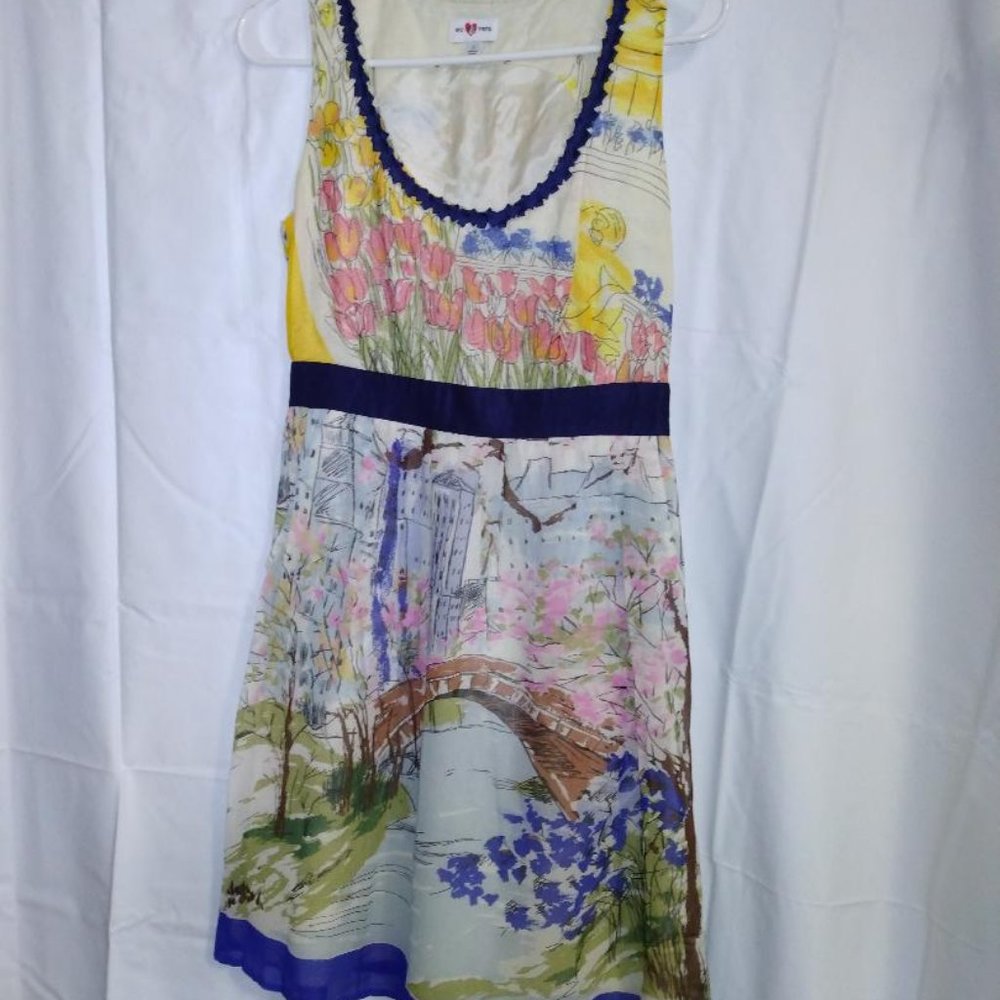 Super cute We heart Vera dress size 0!!!!